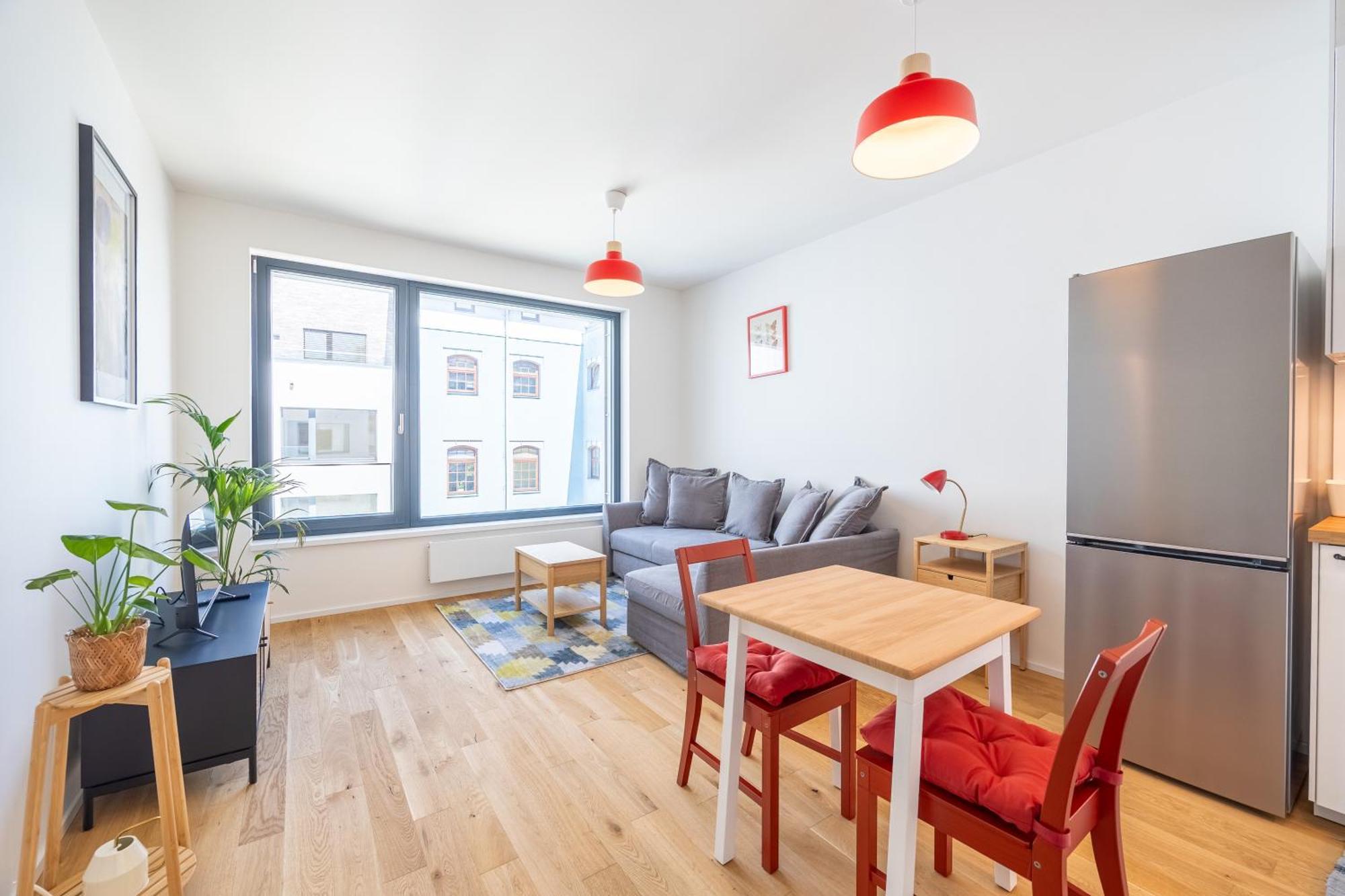 Peaceful And Cosy Newly Built With Parking Apartment Prague